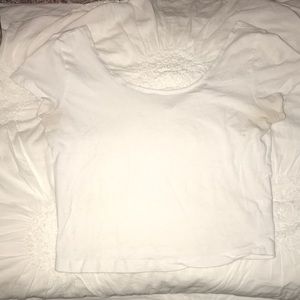 White shirt sleeve crop top
